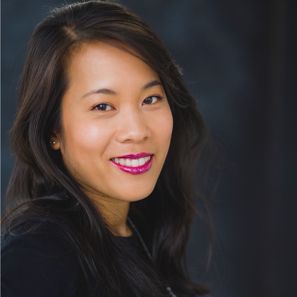 Meet your Posher, Sarah - Picture 1 of 1